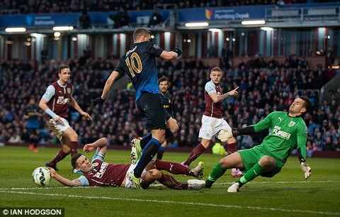 Burnley 1-0 Man City (Kết thúc): Trận thua bất ngờ, Premier League chuẩn bị ngã ngũ