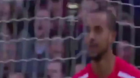 Tổng hợp các pha bỏ lỡ của Theo Walcott ở trận Arsenal 3-0 West Ham
