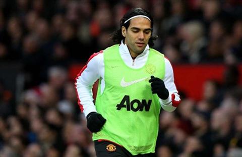HLV Van Gaal bất ngờ bênh vực Falcao