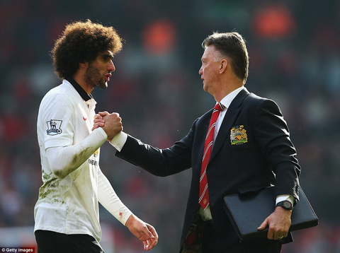 Van Gaal khó lường, Man Utd lấy lại vị thế đại gia