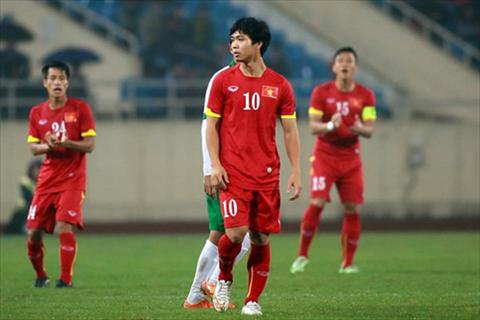 Lo doi hinh xuat phat cua U23 Viet Nam truoc tran gap U23 Malaysia hinh anh