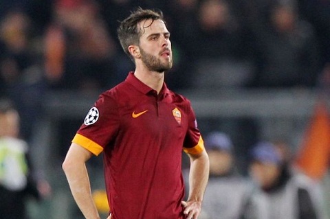 tien ve Miralem Pjanic hinh anh 2