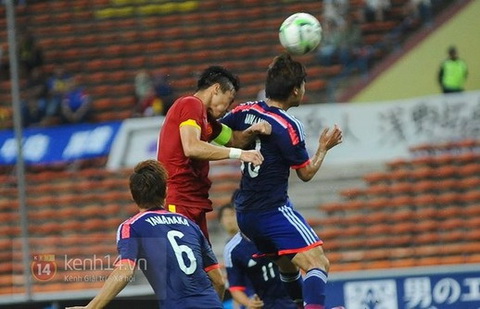 Hơi tiếc khi Văn Toàn không đá cặp cùng Công Phượng