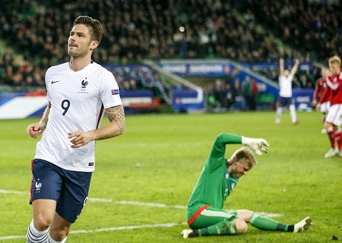 Pháp hạ đẹp Đan Mạch trong ngày Olivier Giroud tỏa sáng!