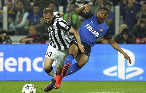 Juventus 1-0 Monaco: Vidal tỏa sáng trên chấm phạt đền, Lão bà thắng nhạt Monaco