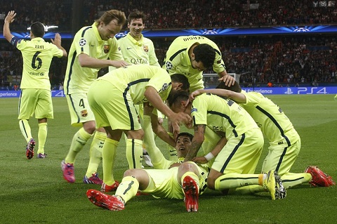 HLV Enrique sướng phát điên sau trận đại thắng của Barca