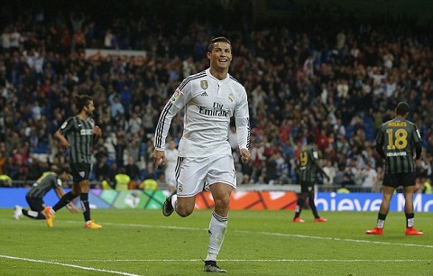 Ronaldo cua Real Madrid di vao lich su La Liga hinh anh