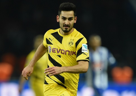 Thêm một bằng chứng khẳng định Gundogan sắp là người của M.U