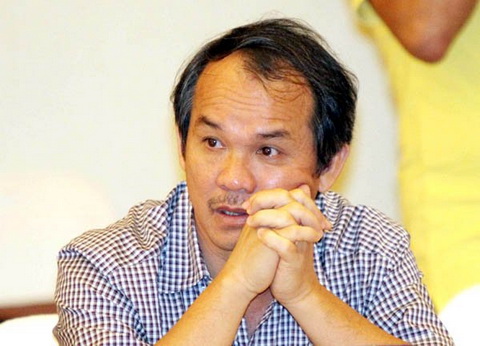 Bao giờ bầu Đức học được chữ nhẫn của Abramovich?