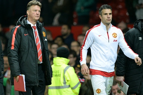 MU ban Van Persie hinh anh