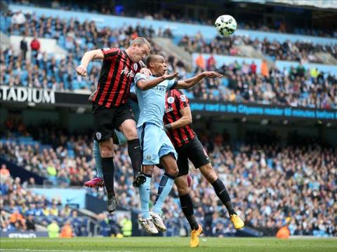 tranh chap vs qpr