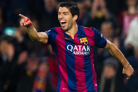 Luis Suarez la chat keo ket dinh hang cong Barca hinh anh