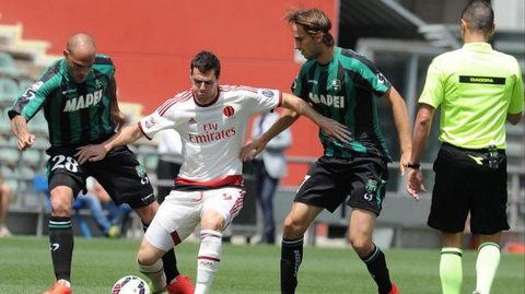 Sassuolo 3-2 AC Milan: Lại chết dưới tay hung thần