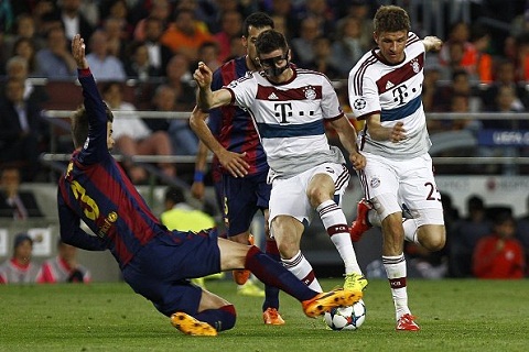 Bayern đại bại ở Champions League: Hệ quả từ cuộc khủng hoảng bản sắc