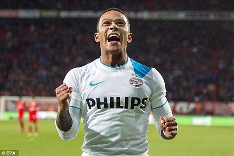 Memphis Depay muon duoc sanh ngang voi Ronaldo hinh anh