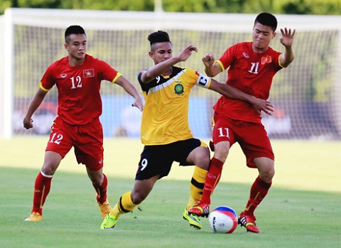 Cam bay trong tran U23 Viet Nam vs U23 Malaysia hinh anh