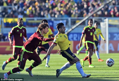 Colombia 0-1 Venezuela Con dia chan dau tien tai Copa America 2015 hinh anh 2