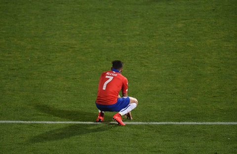 Alexis Sanchez quá tầm thường