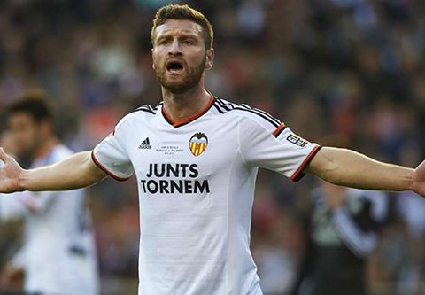 Barca quyết chiến với Real vì siêu hậu vệ của Valencia