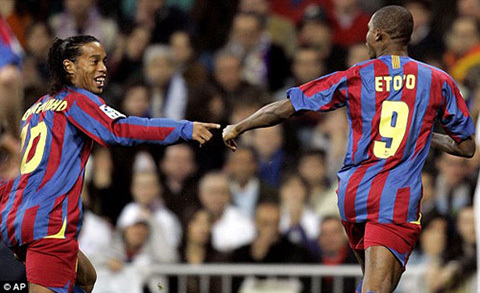 Chinh thuc chau Au don song sat khet tieng Ronaldinho - Etoo  hinh anh