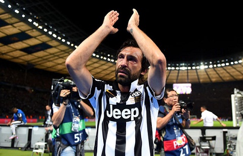Andrea Pirlo roi Juventus cap ben New York City hinh anh
