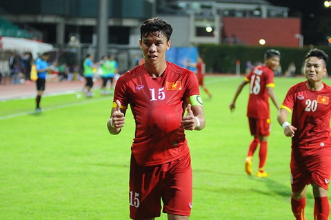 Vì sao Ngọc Hải ăn mừng kiểu bà bầu?