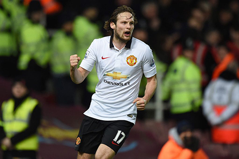 Daley Blind đá trung vệ: Cần gì Ramos hay Otamendi