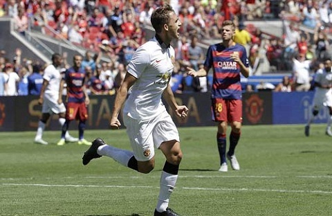 Hàng công M.U: Liệu Januzaj có phải là tiền đạo bí ẩn của Van Gaal