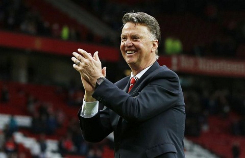 HLV Van Gaal bất ngờ công bố chiến thuật sử dụng ở mùa 2015/16