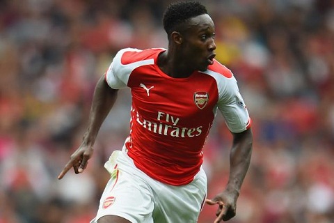 Danny Welbeck nói gì khi Wayne Rooney sa sút