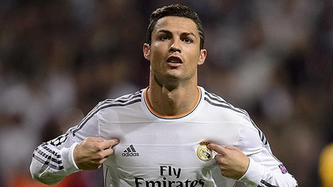 NONG Real len ke hoach ban Ronaldo cho PSG hinh anh