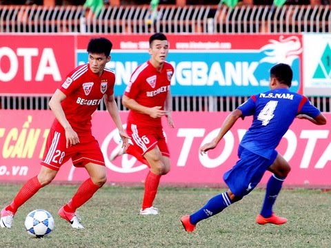 Becamex Bình Dương 2-0 XSKT Cần Thơ (KT): Nhà ĐKVĐ ra quân thành công