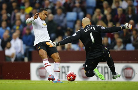 Mata lên tiếng trấn an tân binh Depay sau hai trận tịt ngòi