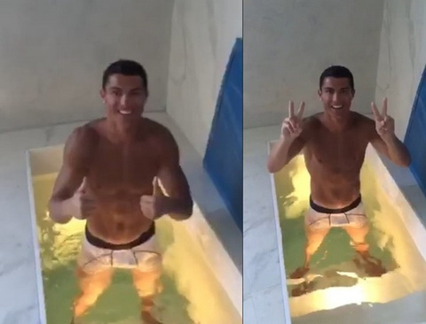 Ngôi sao Ronaldo mặc quần chip nhảy vào bể nước đá