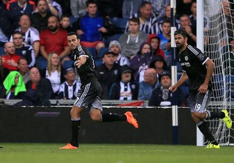 Hậu West Brom 2-3 Chelsea: Nhìn Pedro quẩy tưng bừng, M.U có buồn không?
