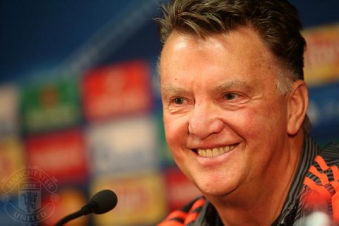 Lọt vào vòng bảng Champions League, HLV Louis van Gaal nổ tưng bừng