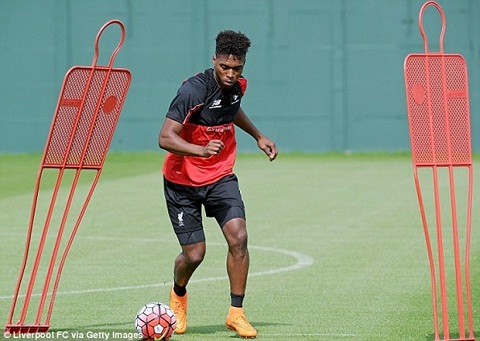 Benteke sắp có đối tác cực khủng trên hàng công!