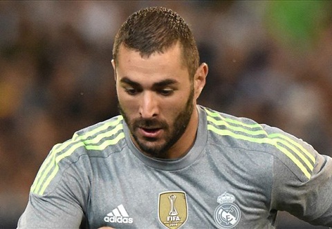 Arsenal quyết tâm theo đuổi Benzema đến cùng