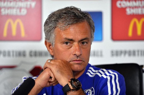 HLV Mourinho tiet lo Chelsea se don them tan binh trong vai ngay toi hinh anh