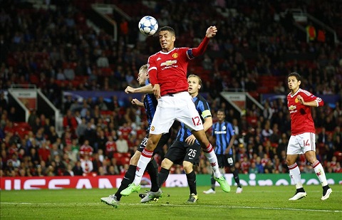 Chris Smalling: “Tôi chơi bùng nổ là nhờ Van Gaal”