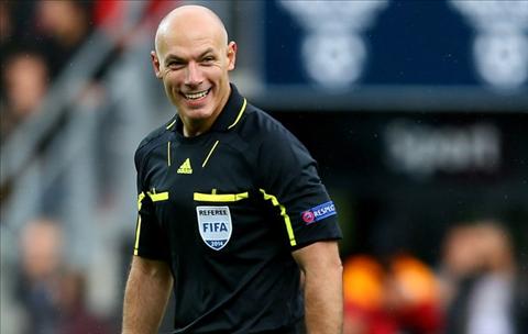 “Thần tài” M.U bảo vệ “thủ phạm” khiến Luke Shaw gãy chân