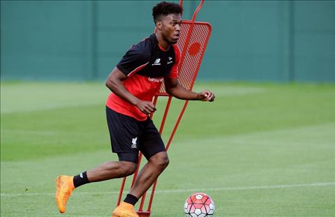 Jurgen Klopp tiếp tục đau đầu về chấn thương của Sturridge