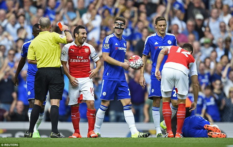 Diego Costa toa sang, Chelsea oai hung da bai dai kinh dich Arsenal trong the 11 danh 9 hinh anh 4