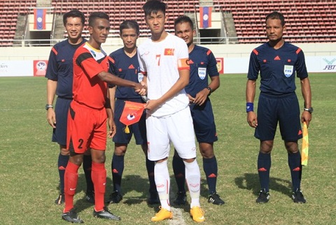 Thay tro HLV Miura roi xuong thu 3 U19 Viet Nam 3-1 U19 Hong Kong hinh anh