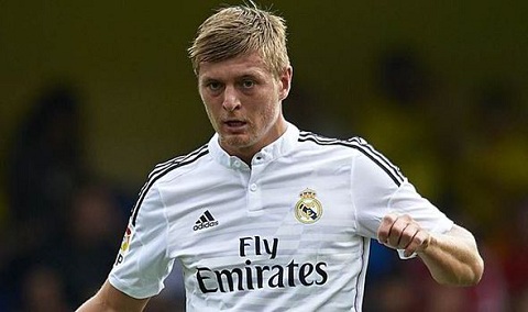 HLV Zidane chán nản với Toni Kroos