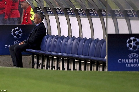 Dư âm Porto 2-1 Chelsea: Ngày về buồn của Mourinho