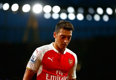 Góc nhìn: Arsenal đang lãng phí tài năng của Mesut Ozil