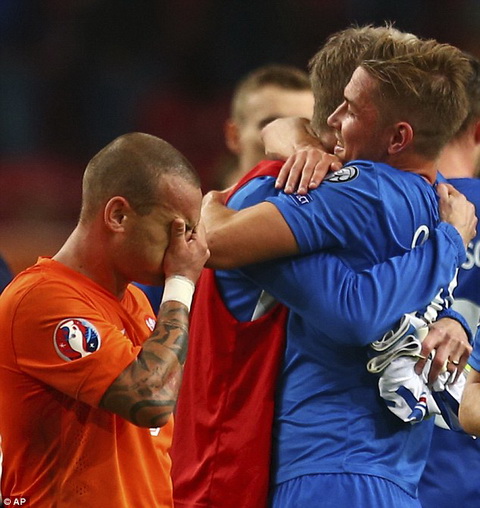 Video clip bàn thắng: Hà Lan 0-1 Iceland (Bảng A Vòng loại Euro 2016)
