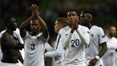 Martial bằng một nửa Henry là may lắm rồi