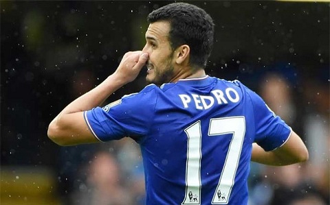 Chelsea chi 21 trieu bang mua Pedro hinh anh 2